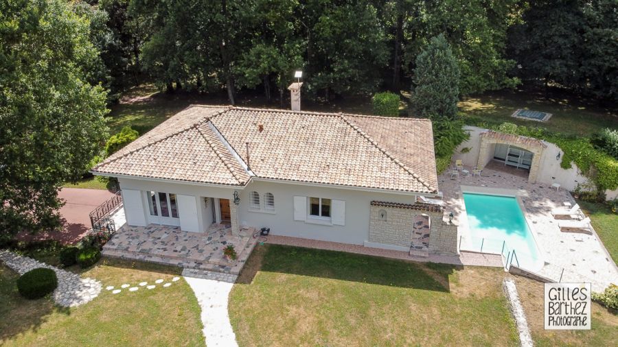 photo droniste clic16 charente domaine immobilier piscine foret notaire agence ruffec human sezame citya themot efficity valois